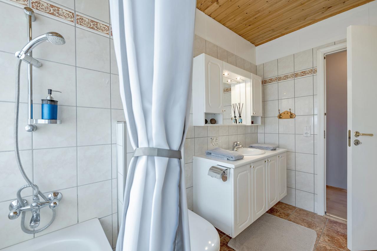 Guesthouse Milli Vina Bær Buitenkant foto